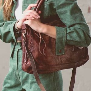 Bedstu rich brown leather saddle purse